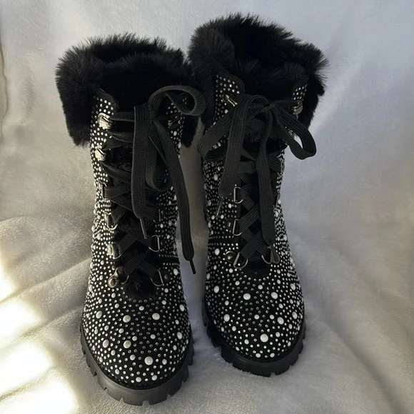 LAUREN LORRAINE PEARL-AND RHINESTONE FUR HEELED BOOTIE SIZE 6 - Picture 2 of 9